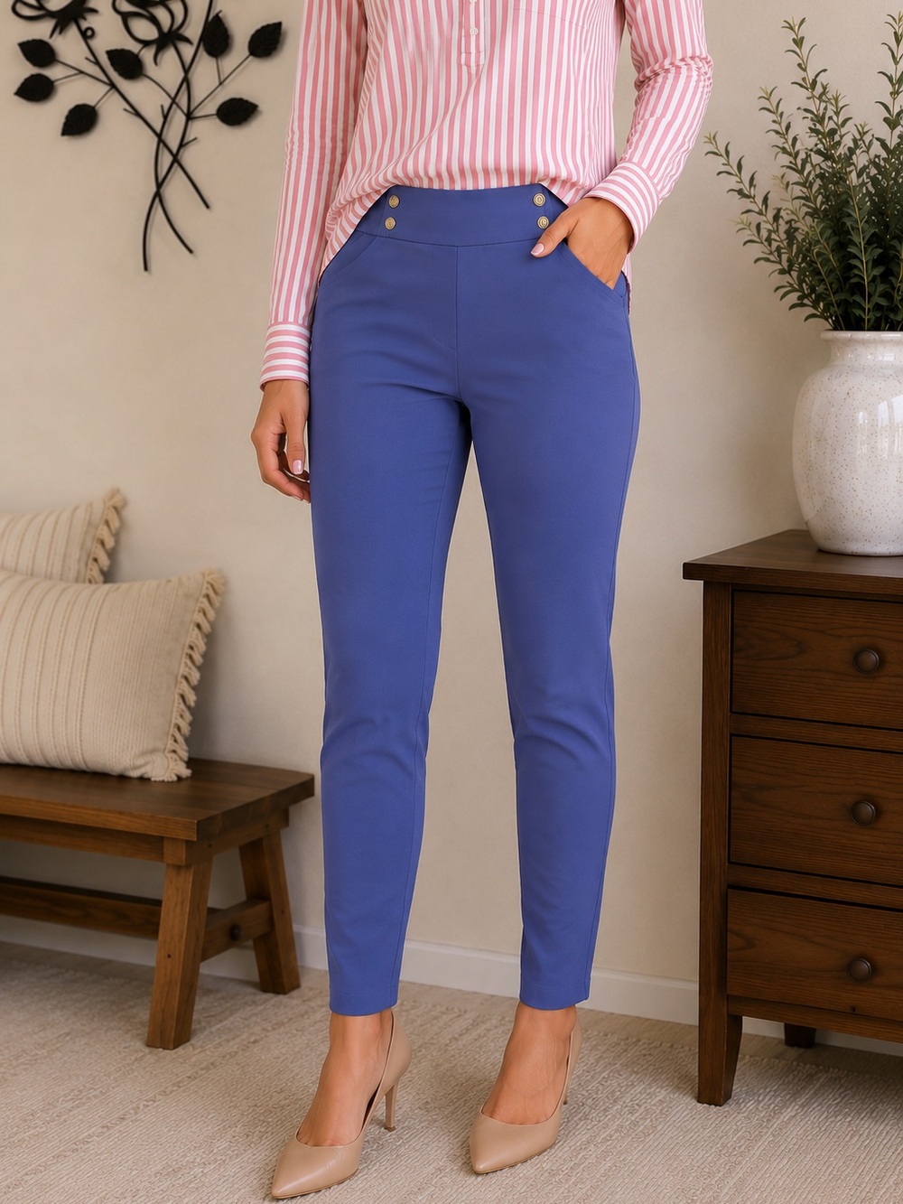 Jones New York Signature Light Blue Tapered Dress Pants – Size 2